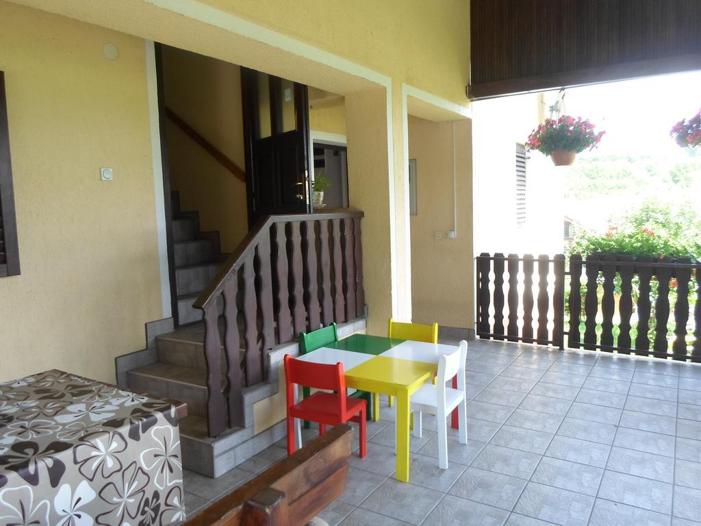 House Petra Apartment ราโควิซา ภายนอก รูปภาพ